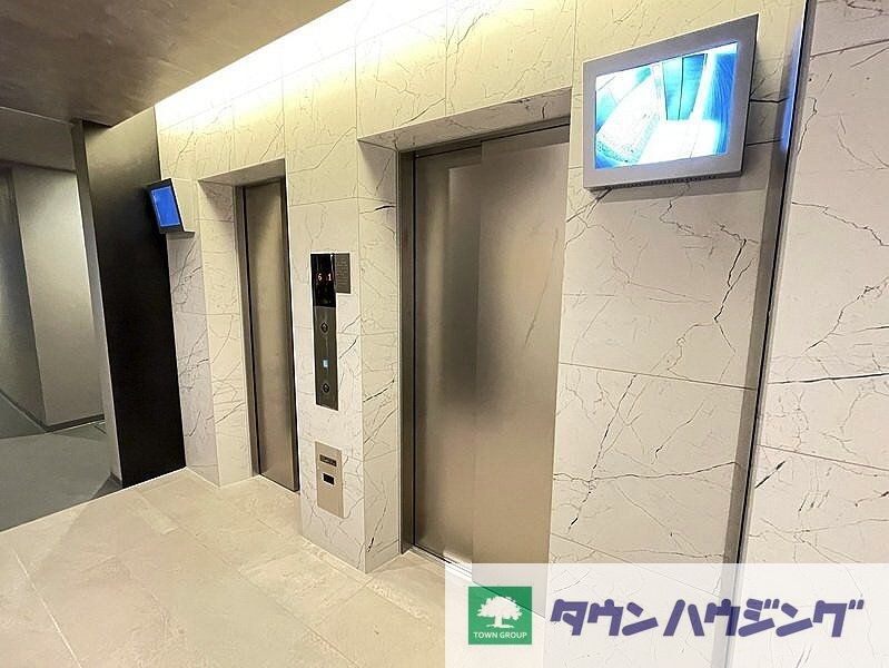 市谷台町坂フロントの物件内観写真