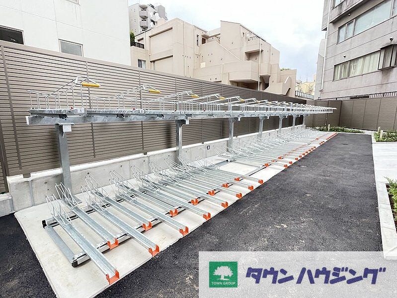 市谷台町坂フロントの物件内観写真