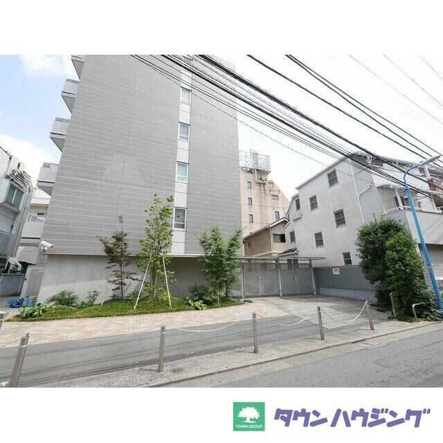 ビイルーム新宿(ビイルームシンジュク)の物件外観写真