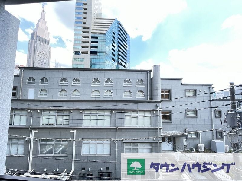 レフィールオーブ代々木の物件内観写真