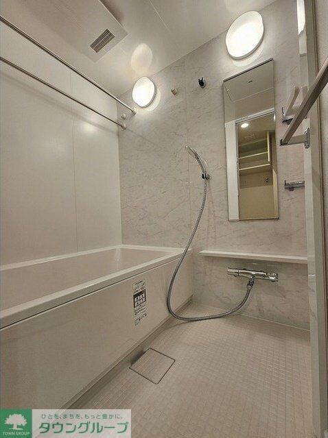 コンフォリア・リヴ東池袋の物件内観写真