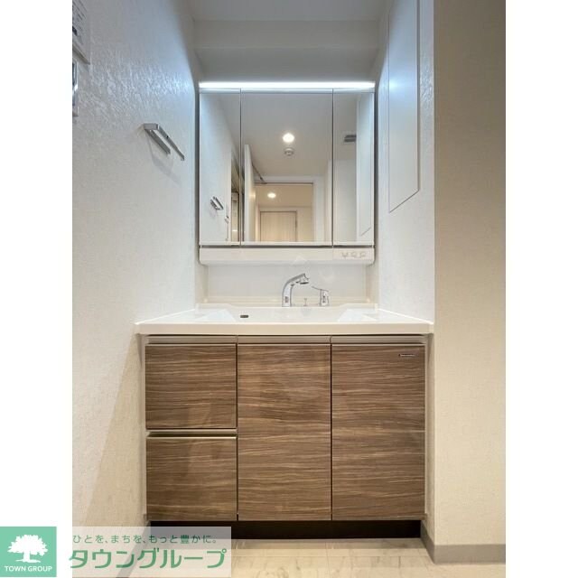 コンフォリア・リヴ文京護国寺の物件内観写真