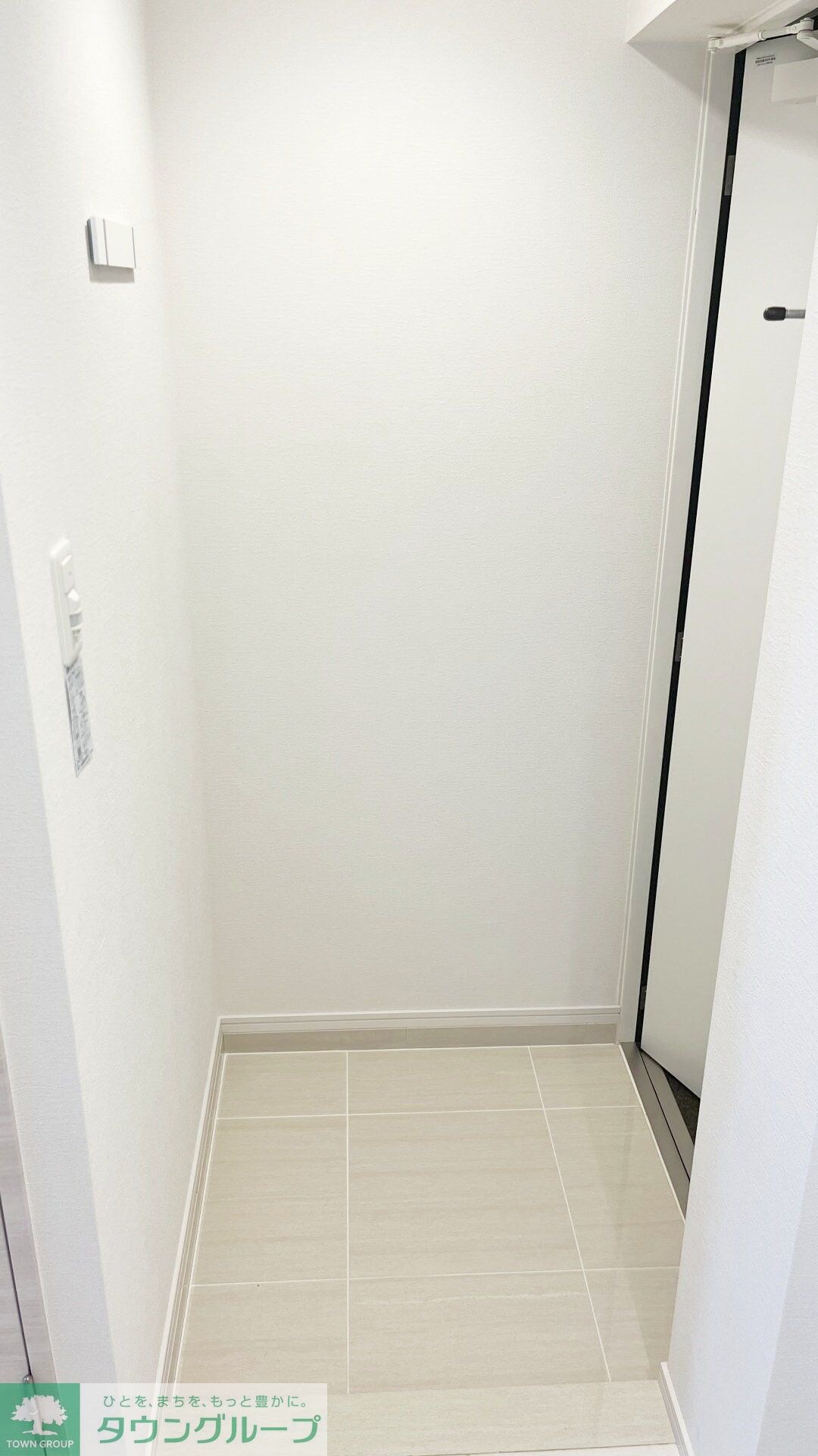 コンフォリア・リヴ北新宿の物件内観写真