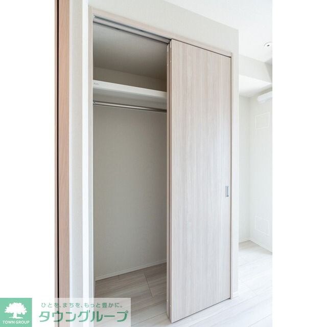 コンフォリア・リヴ東中野の物件内観写真