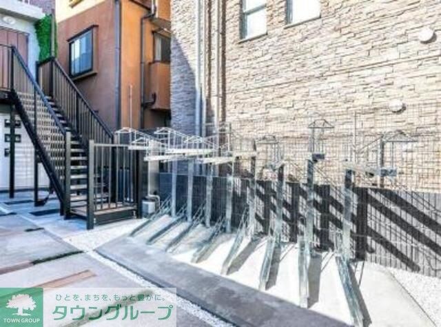 ウェルスクエアイズム四谷大京町の物件内観写真