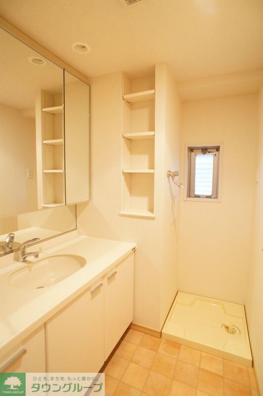 エスティメゾン北新宿の物件内観写真