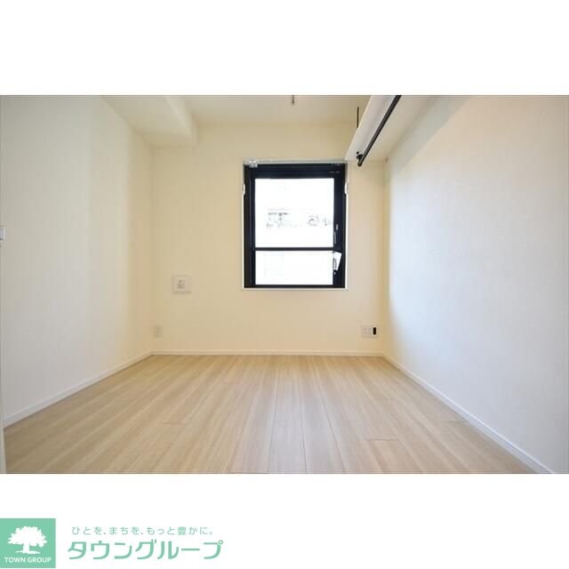 ファーヴァル代々木上原の物件内観写真