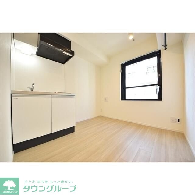 ファーヴァル代々木上原の物件内観写真