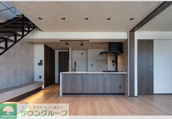 コンポジット新宿柏木の物件内観写真