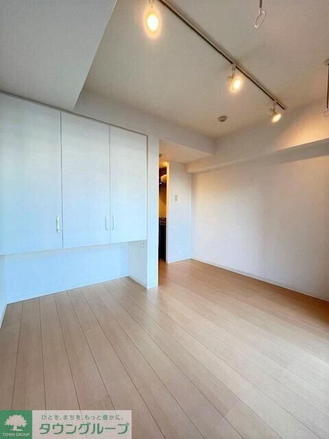 レジディア市谷薬王寺の物件内観写真