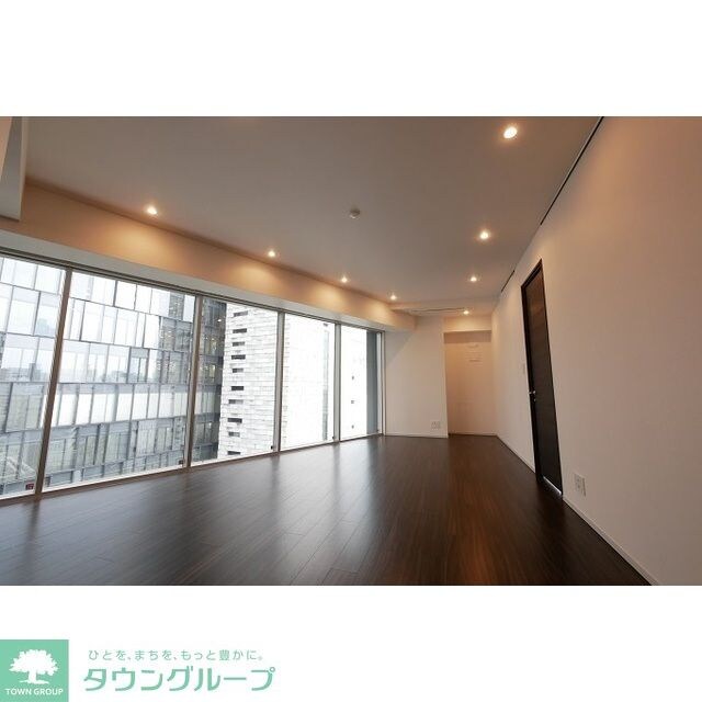 コンフォリア新宿イーストサイドタワーの物件内観写真