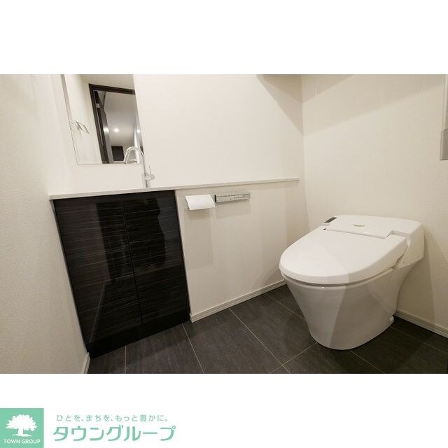 コンフォリア新宿イーストサイドタワーの物件内観写真