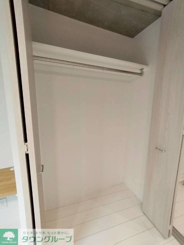 Fons Lucis Izumiの物件内観写真