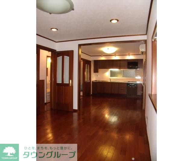 杉並区和泉4丁目貸家の物件内観写真