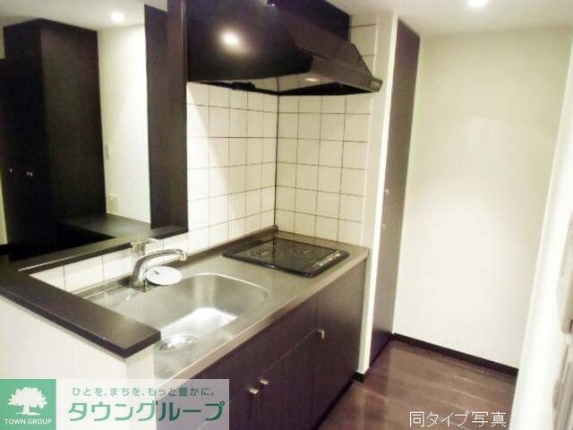 コンフォリア北参道の物件内観写真