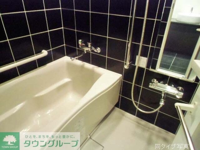 コンフォリア北参道の物件内観写真