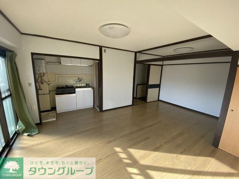 須賀町マンションの物件内観写真