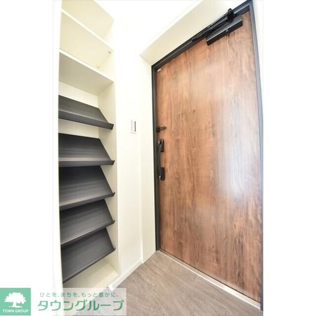 ファーヴァル代々木上原の物件内観写真