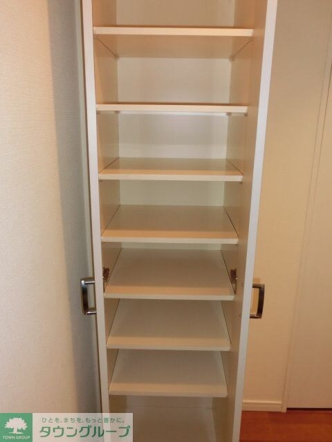 ステージファースト西新宿の物件内観写真