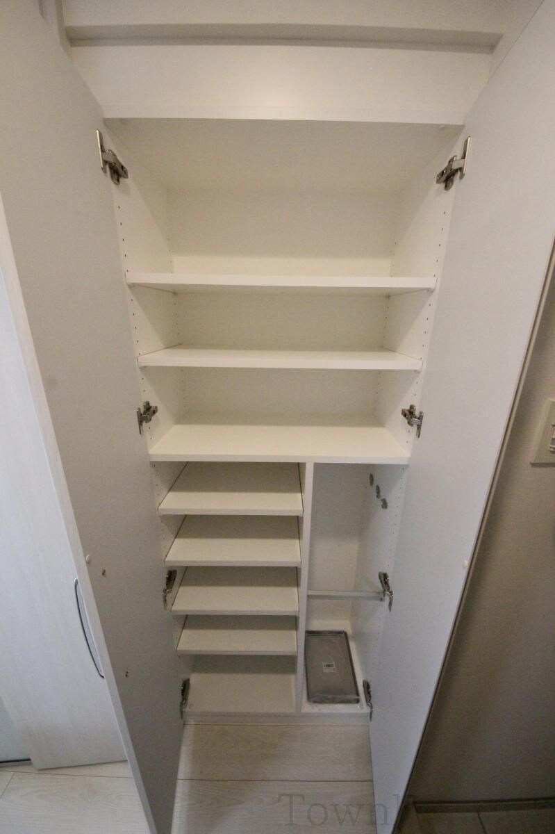 中野新橋レジデンスの物件内観写真