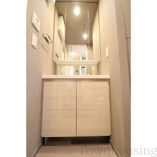 コンフォリア新中野の物件内観写真