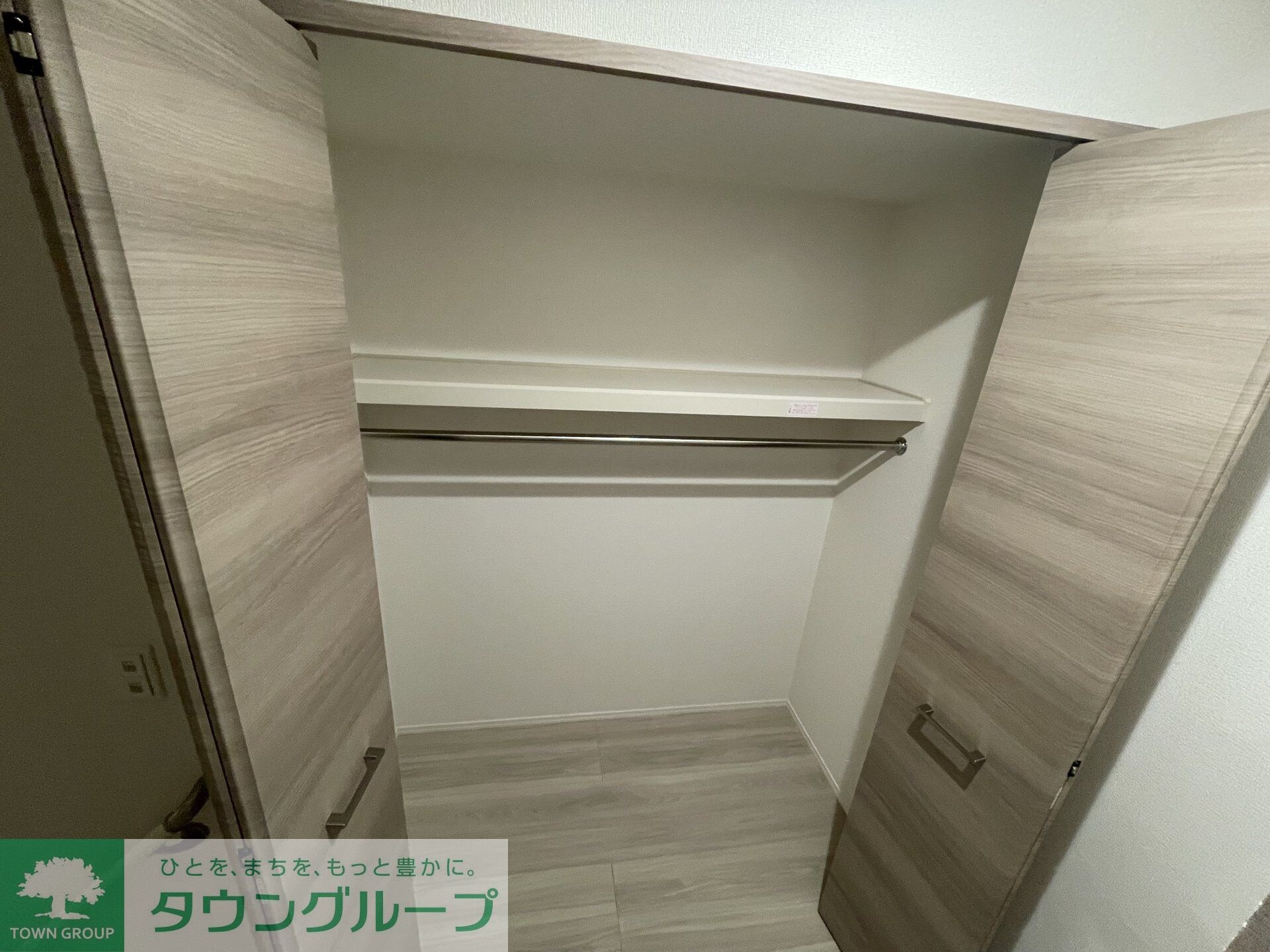 セレスティア松が丘の物件内観写真