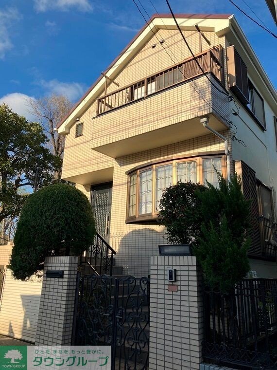 梅里戸建の物件外観写真