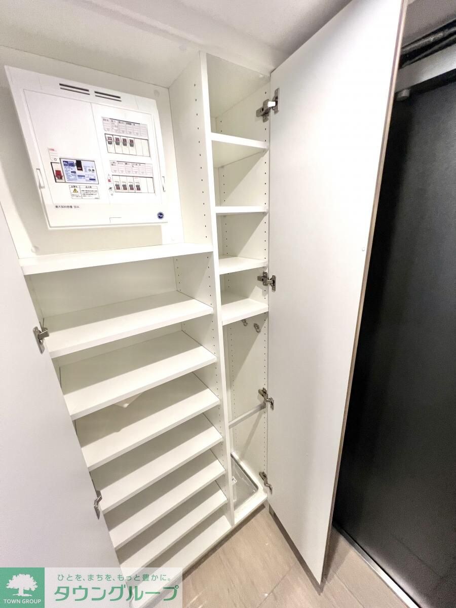 レフィールオーブ代々木の物件内観写真