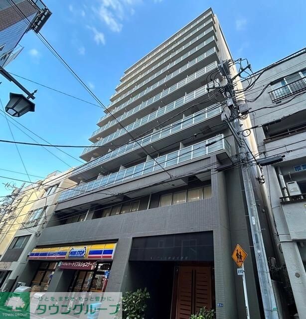 ベジフル北新宿弐番館の物件外観写真