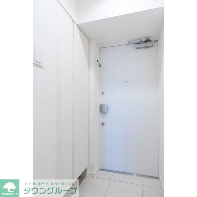 コンフォリア・リヴ新中野SOUTHの物件内観写真