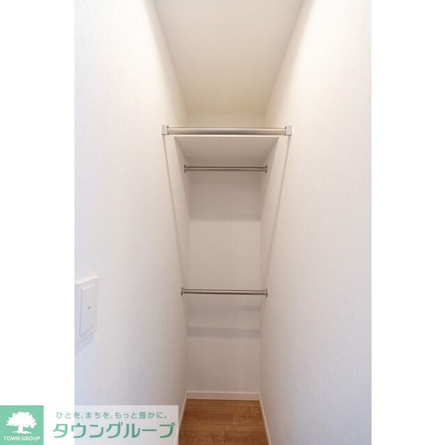 コンフォリア・リヴ新中野SOUTHの物件内観写真