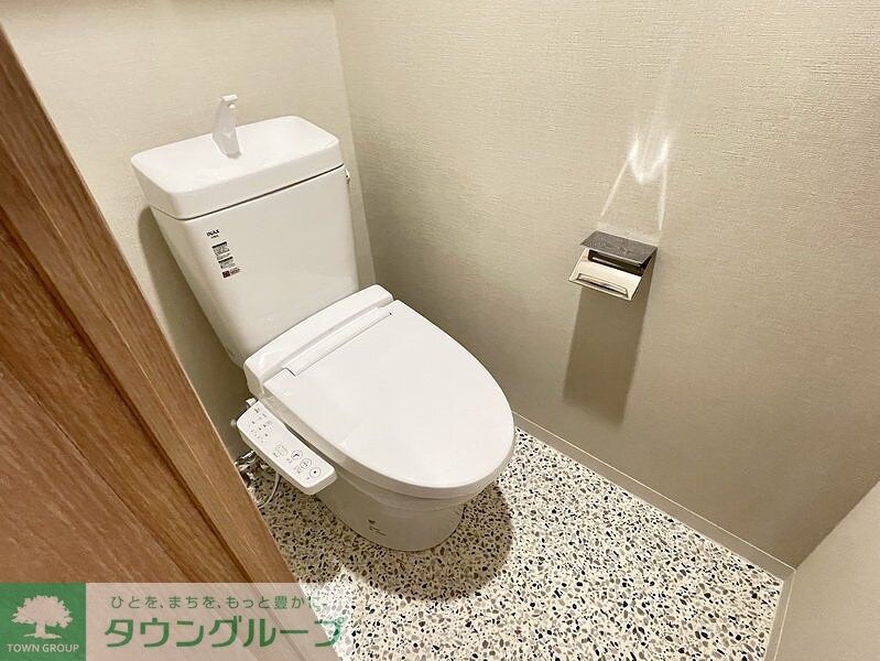 市谷台町坂フロントの物件内観写真