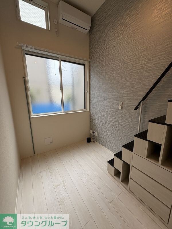 レジデンス・イン初台の物件内観写真