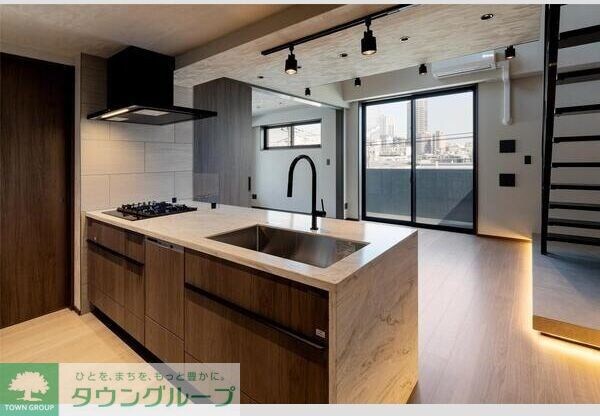 コンポジット新宿柏木の物件内観写真