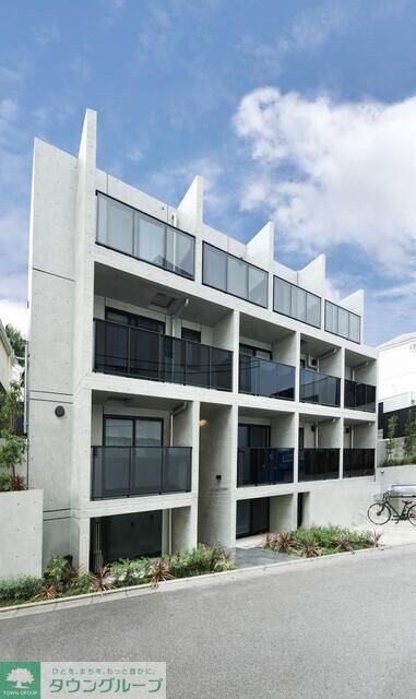 AZ Smart 目白御留山の物件外観写真