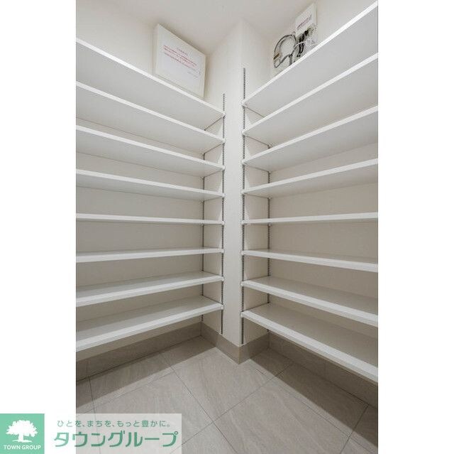 LIBR GRANT 四谷三丁目の物件内観写真