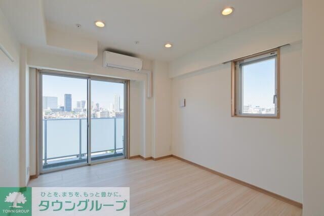 エストゥルース東高円寺の物件内観写真