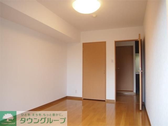 ルーブル中野坂上弐番館の物件内観写真