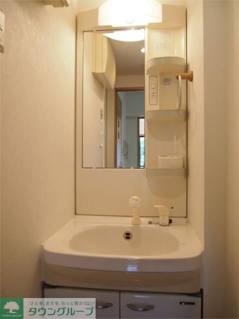 ルーブル中野坂上弐番館の物件内観写真