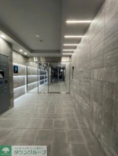 エストゥルース東高円寺の物件内観写真