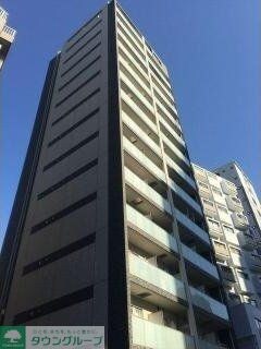 ルクレ西新宿の物件外観写真
