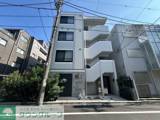 エルファーロ中野新井薬師の物件外観写真