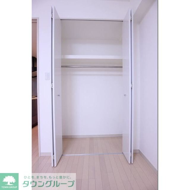 ガーラプレイス新宿御苑の物件内観写真