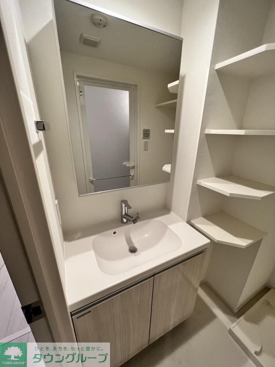 アトリオフラッツ中野の物件内観写真