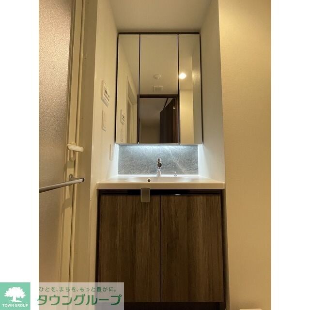 コンフォリア・リヴ南品川の物件内観写真