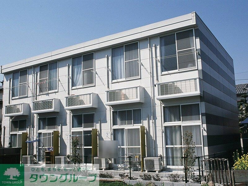 レオパレスルーチェの物件外観写真