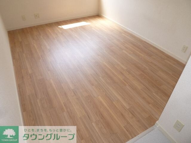 ヴィラ・カメリアの物件内観写真