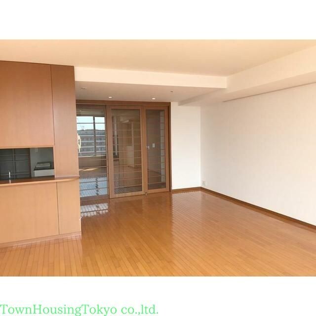 青山パークタワーの物件内観写真