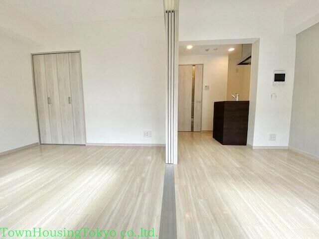 レジディア世田谷若林の物件内観写真