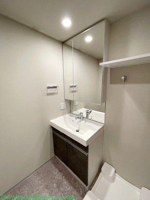 ラグゼナ用賀の物件内観写真